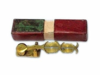 Sovereign scales